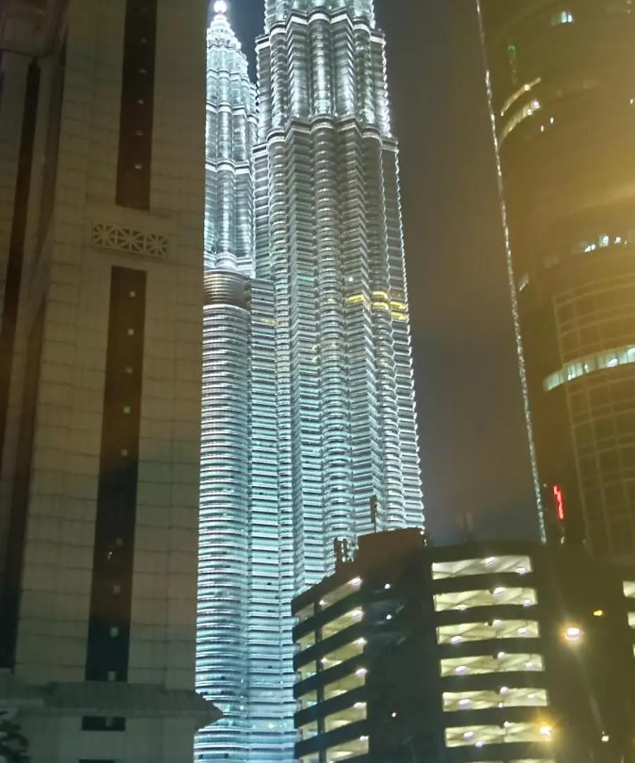 Behind Klcc Twin Towers Apartment Kuala Lumpur